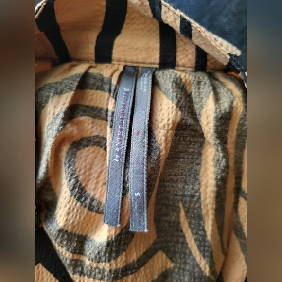 Anthropologie Stylish Tan and Black Patterned Dress - Picture 15 of 15